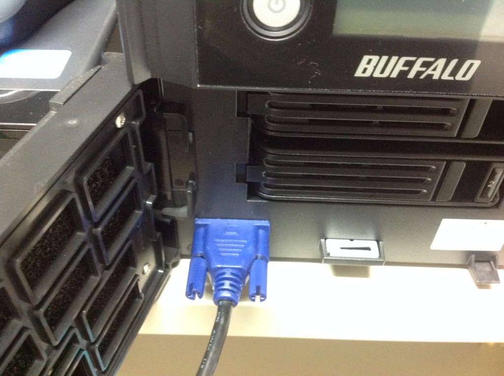 terastation-ts5200d-vga-connect